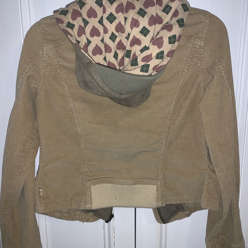 Cropped jacket - Picture 2 of 3